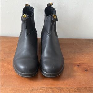 Blundstone All Terrain Men’s 11 Black Boots